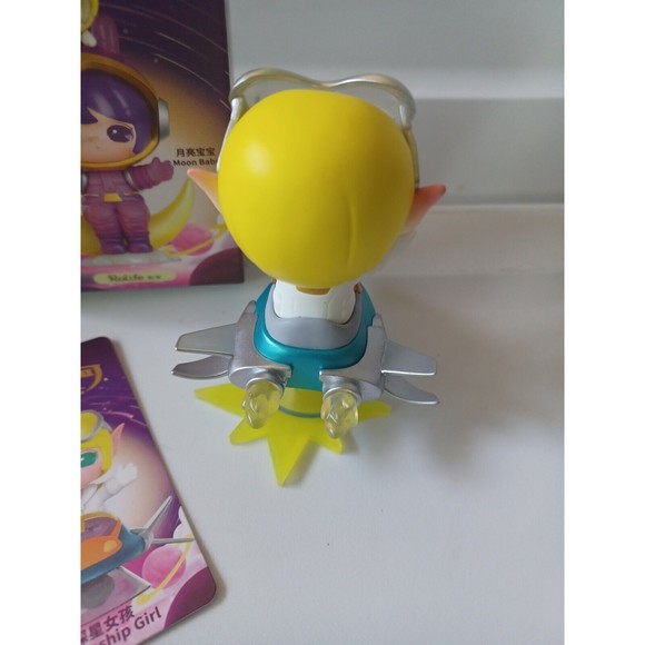 ROLIFE x SURI Star Dream Galaxy Spaceship Girl Mini Figure Designer Art Toy - Picture 6 of 16